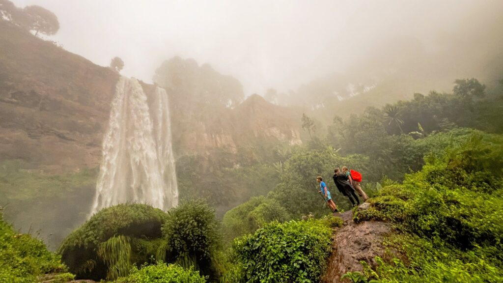 hiking the sipi falls